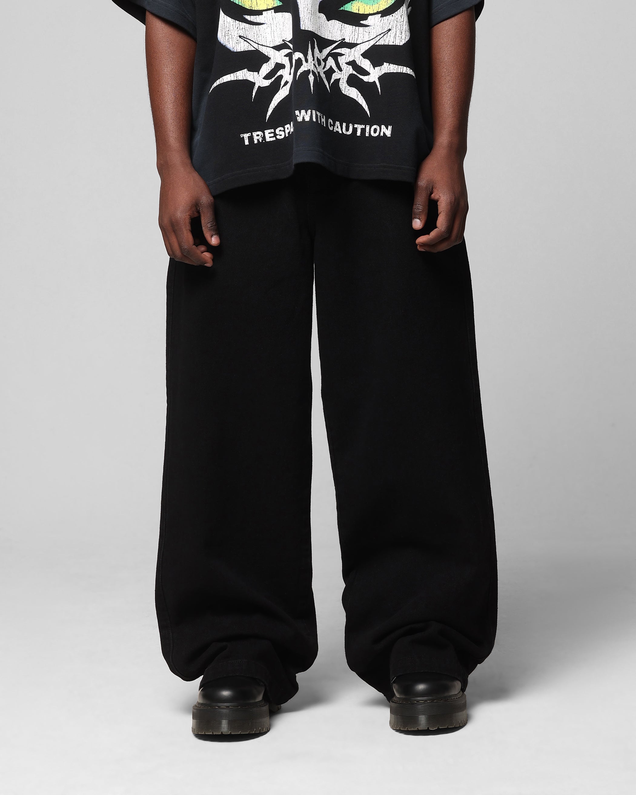 Loiter Collateral Baggy Jeans Black | Culture Kings US