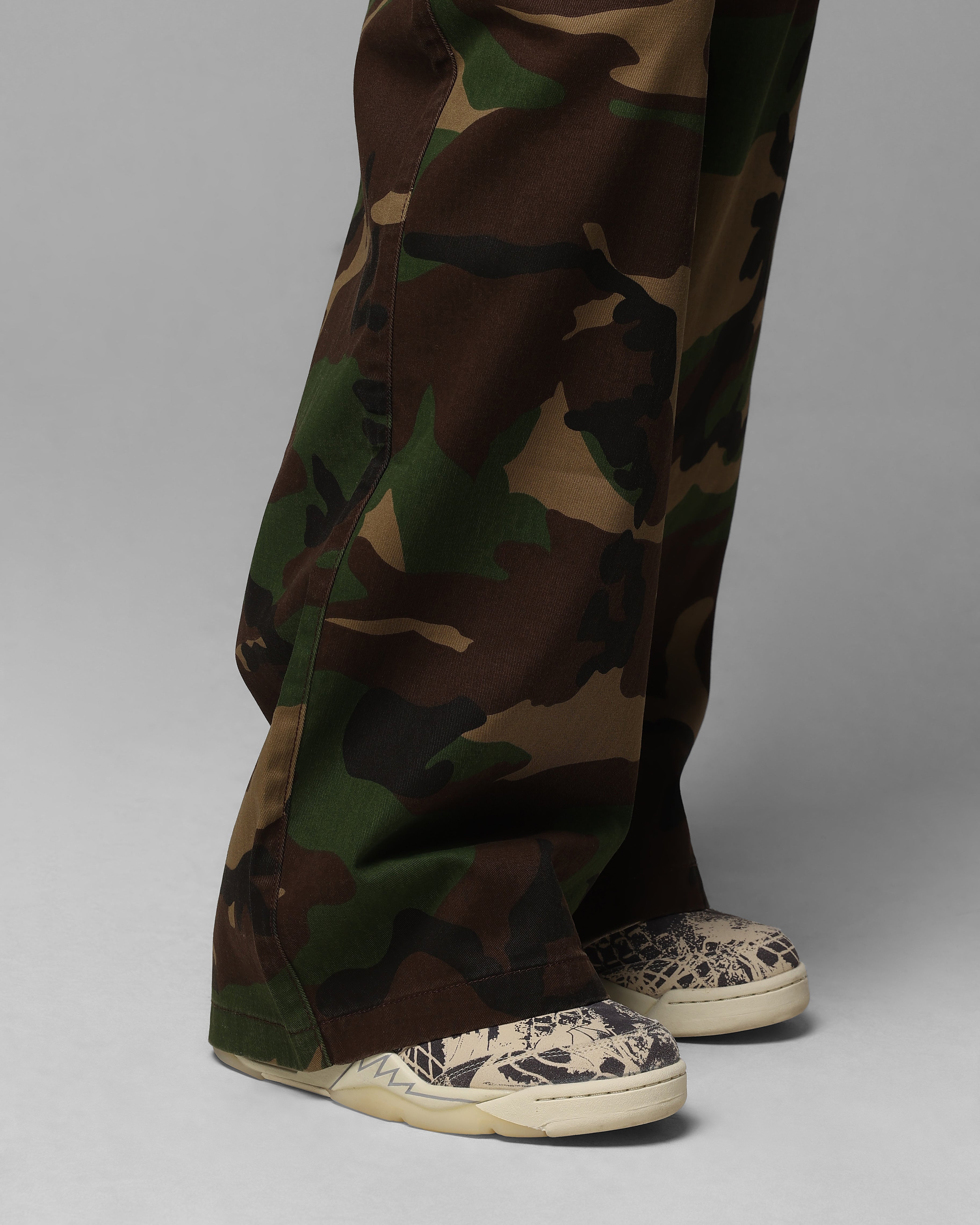 Loiter Collateral Baggy Jeans Woodland Camo | Culture Kings US