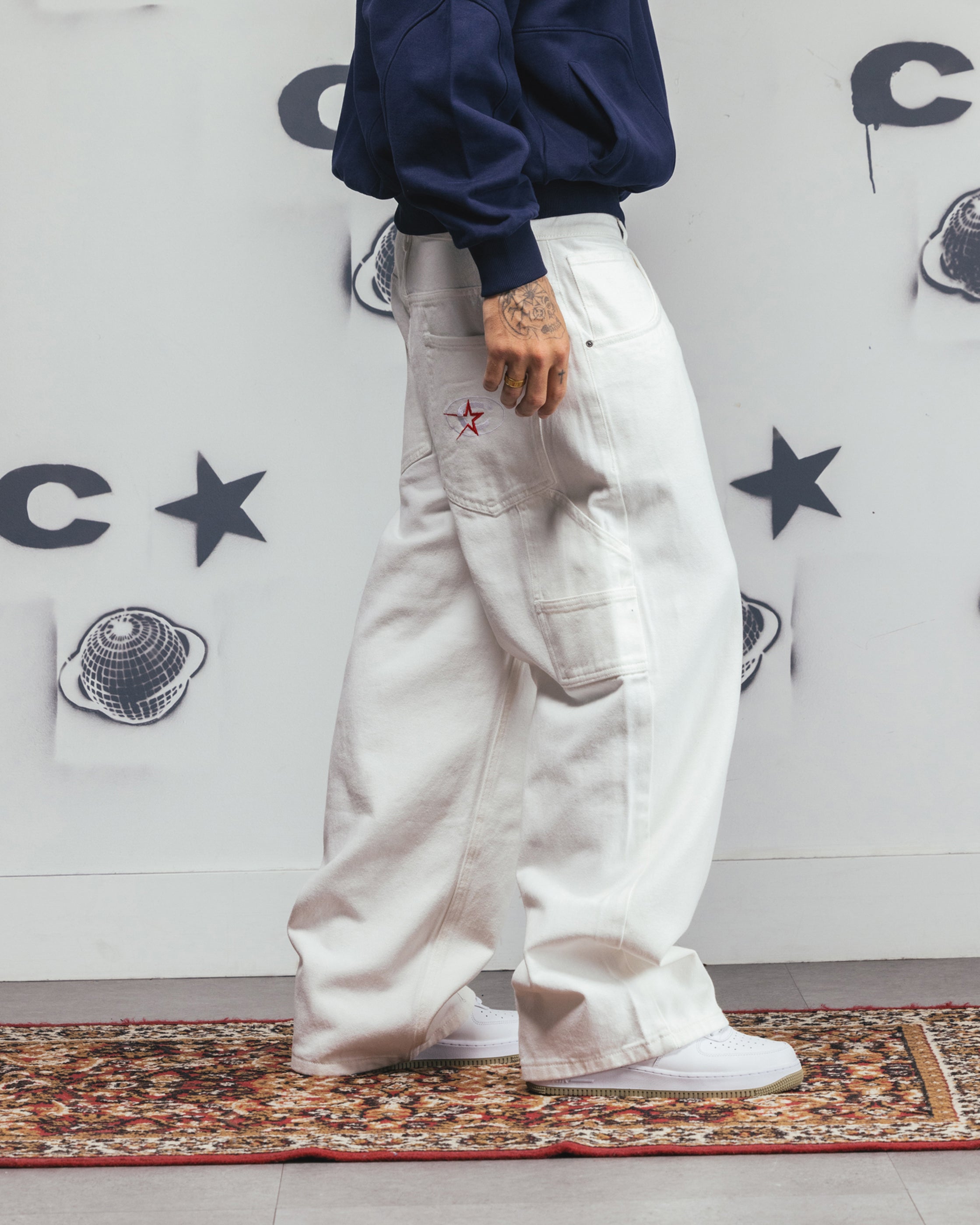 Carre Baggy Carpenter Jeans Off White | Culture Kings US