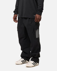 adidas x Mercedes-AMG PETRONAS Formula One F1 2025 Mechanics Joggers Black/White