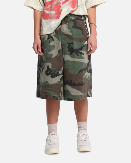 Loiter 3 Quarter Shorts Woodland Camo
