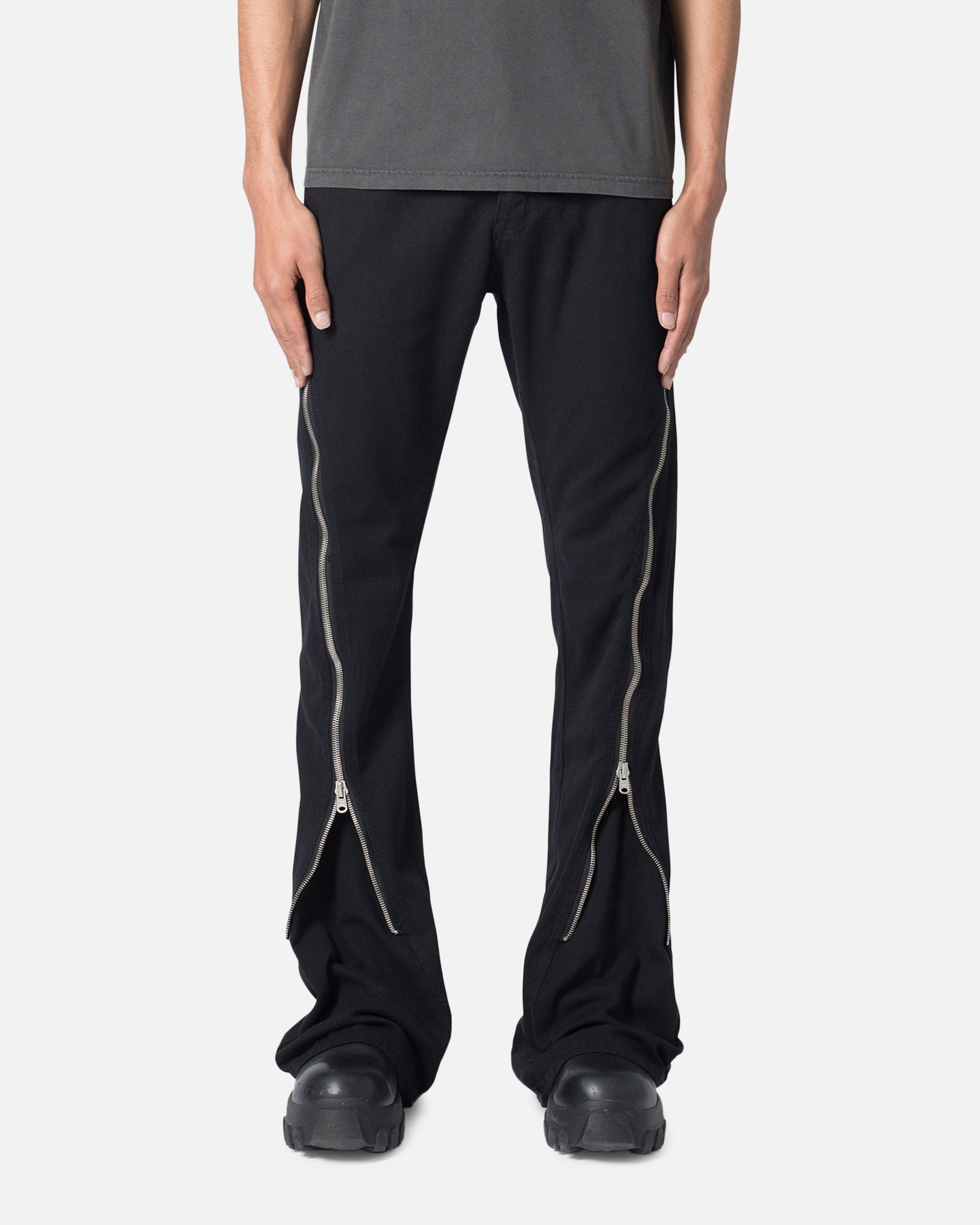 MNML D519 Zipper Flare Denim Jeans Black | Culture Kings US