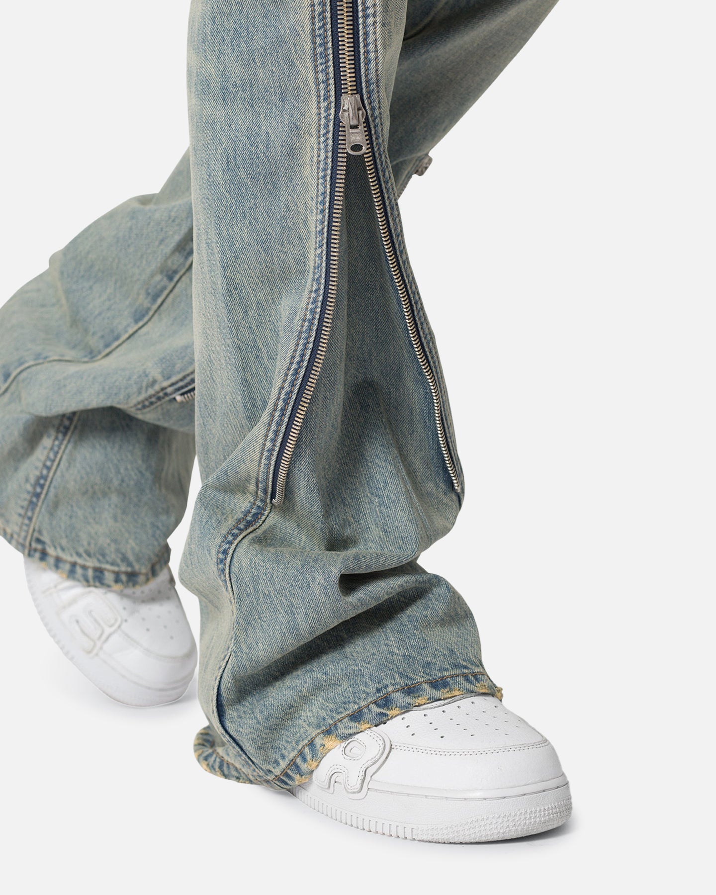 MNML D519 Zipper Flare Denim Jeans Vintage Blue | Culture Kings US