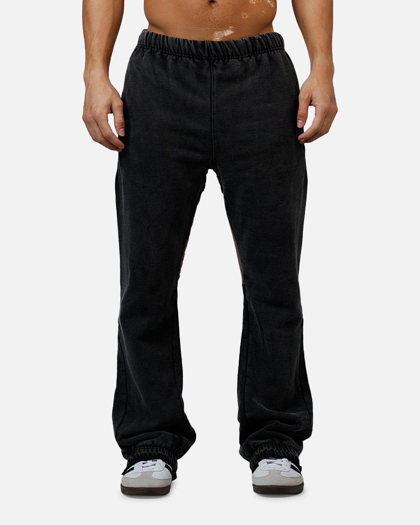 【custom Culture】00s Bootcut Pants MNML Contrast Bootcut Sweatpants Vintage Black | Culture Kings US