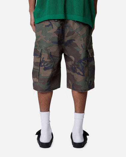 MNML Baggy Distressed Cargo Shorts Camo