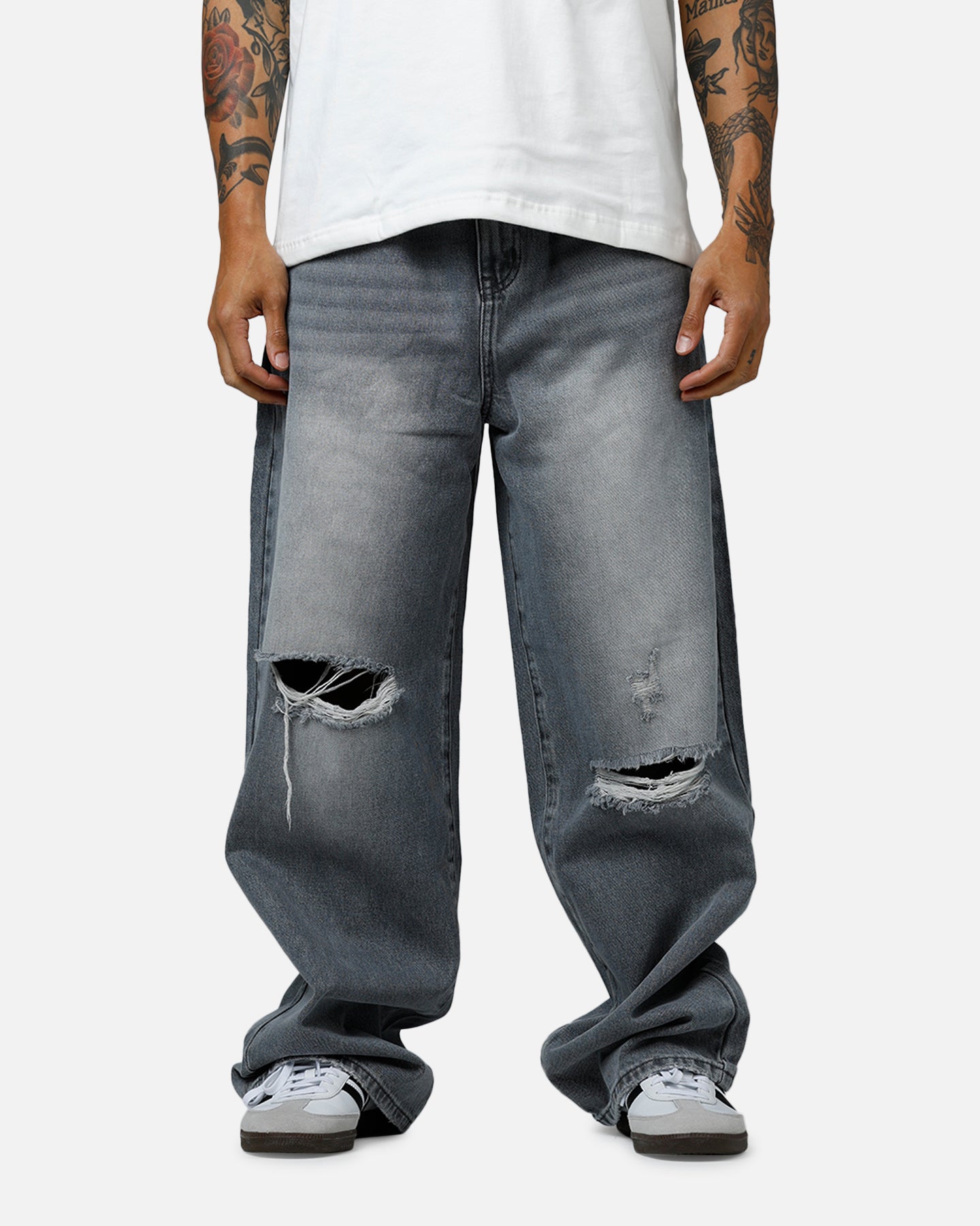 MNML Baggy Blowout Denim Jeans Washed Grey | Culture Kings US