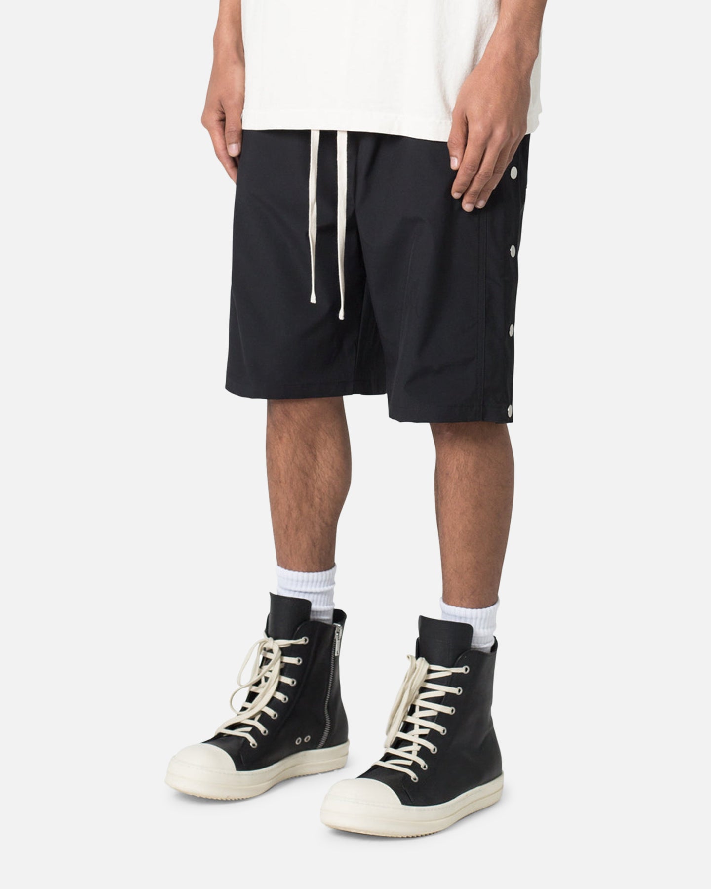 MNML Side Snap Nylon Shorts Black | Culture Kings US