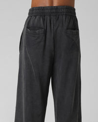 Loiter Destruction Sweatpants Black