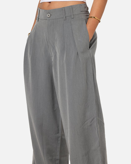 XXIII Pleated Pant Grey