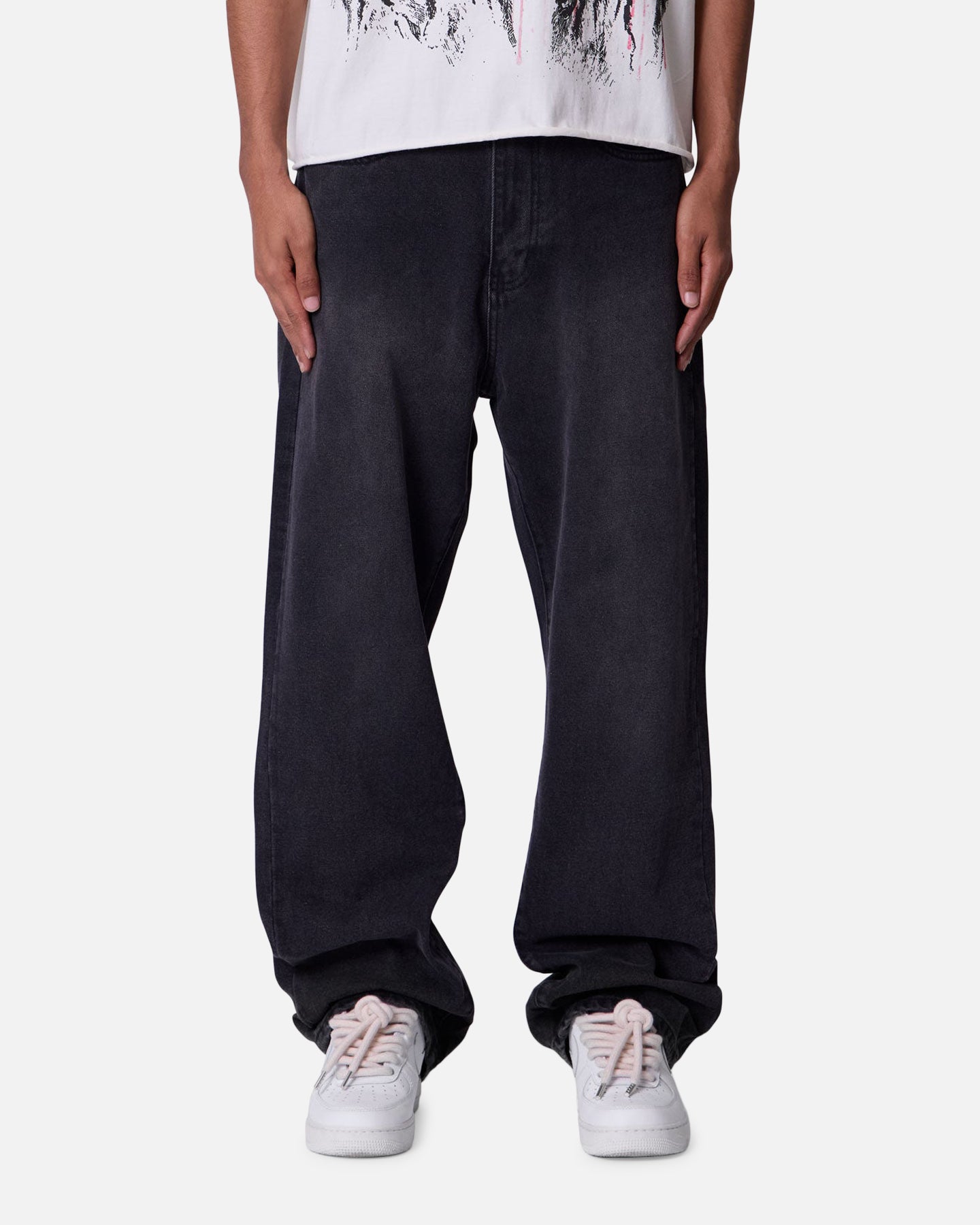 MNML Ultra Baggy Jeans Vintage Black | Culture Kings US