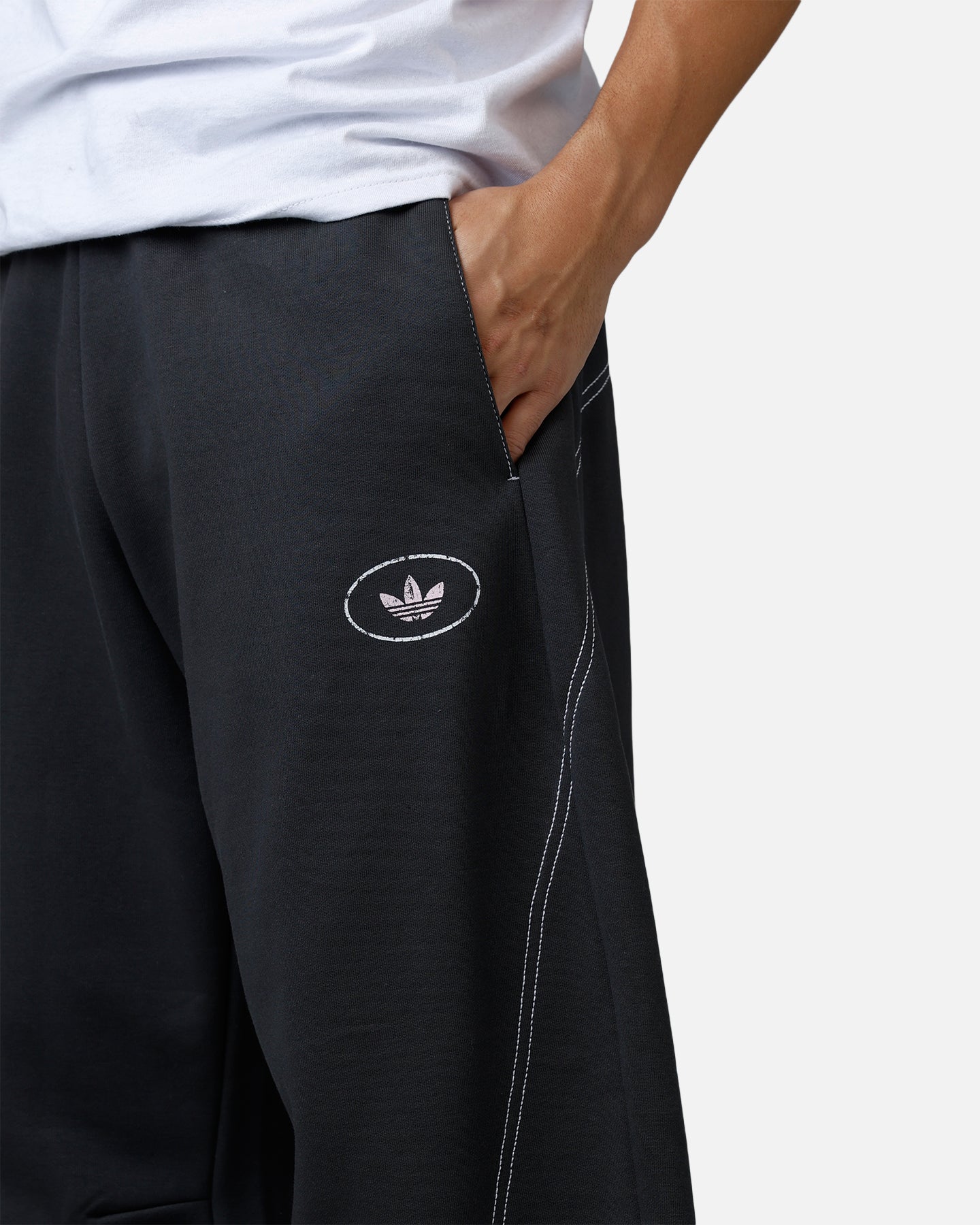 パンツ オフィシャルサイト限定】ツータックワイドパンツ