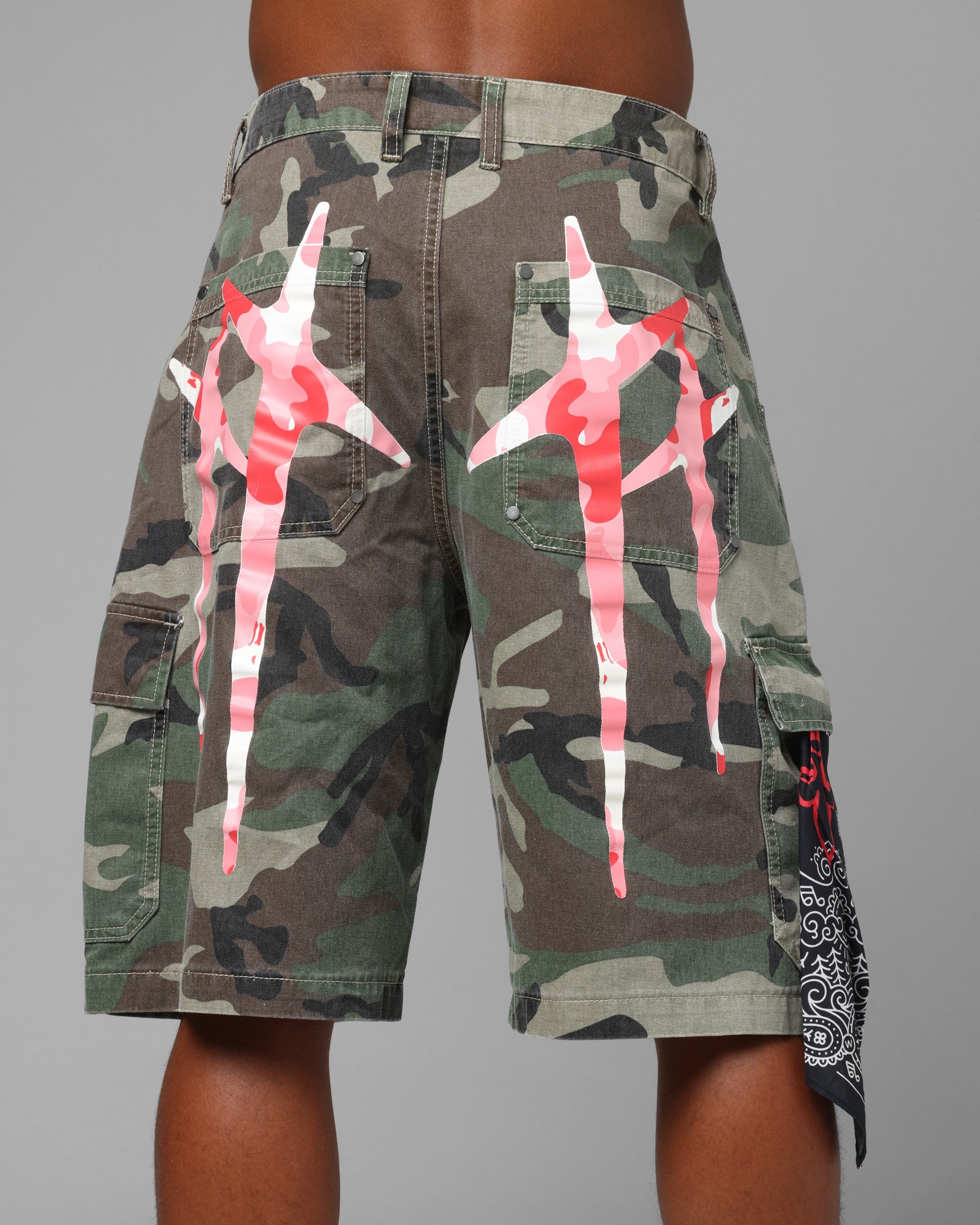Loiter Star Born Cargo Shorts Camo | Culture Kings US