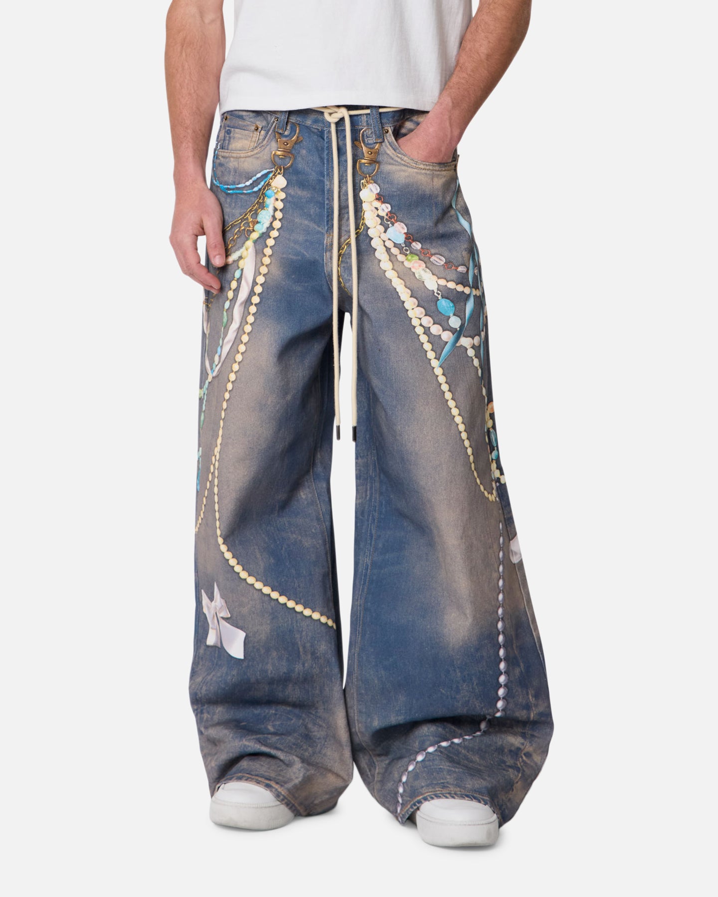 MNML Rave Chain Printed Denim Jeans Washed Blue | Culture Kings US