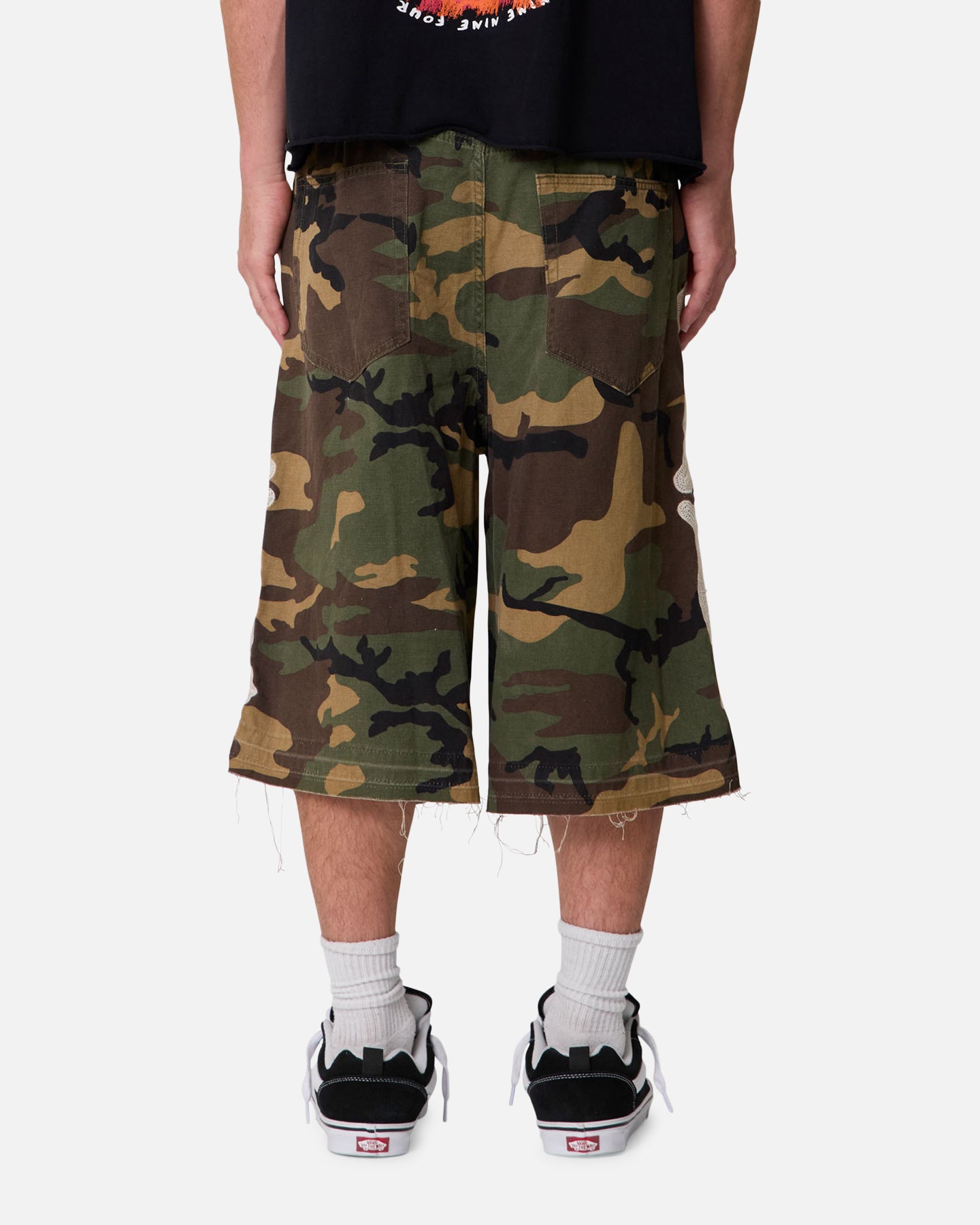 MNML Ultra Baggy Bone Shorts Camo | Culture Kings US