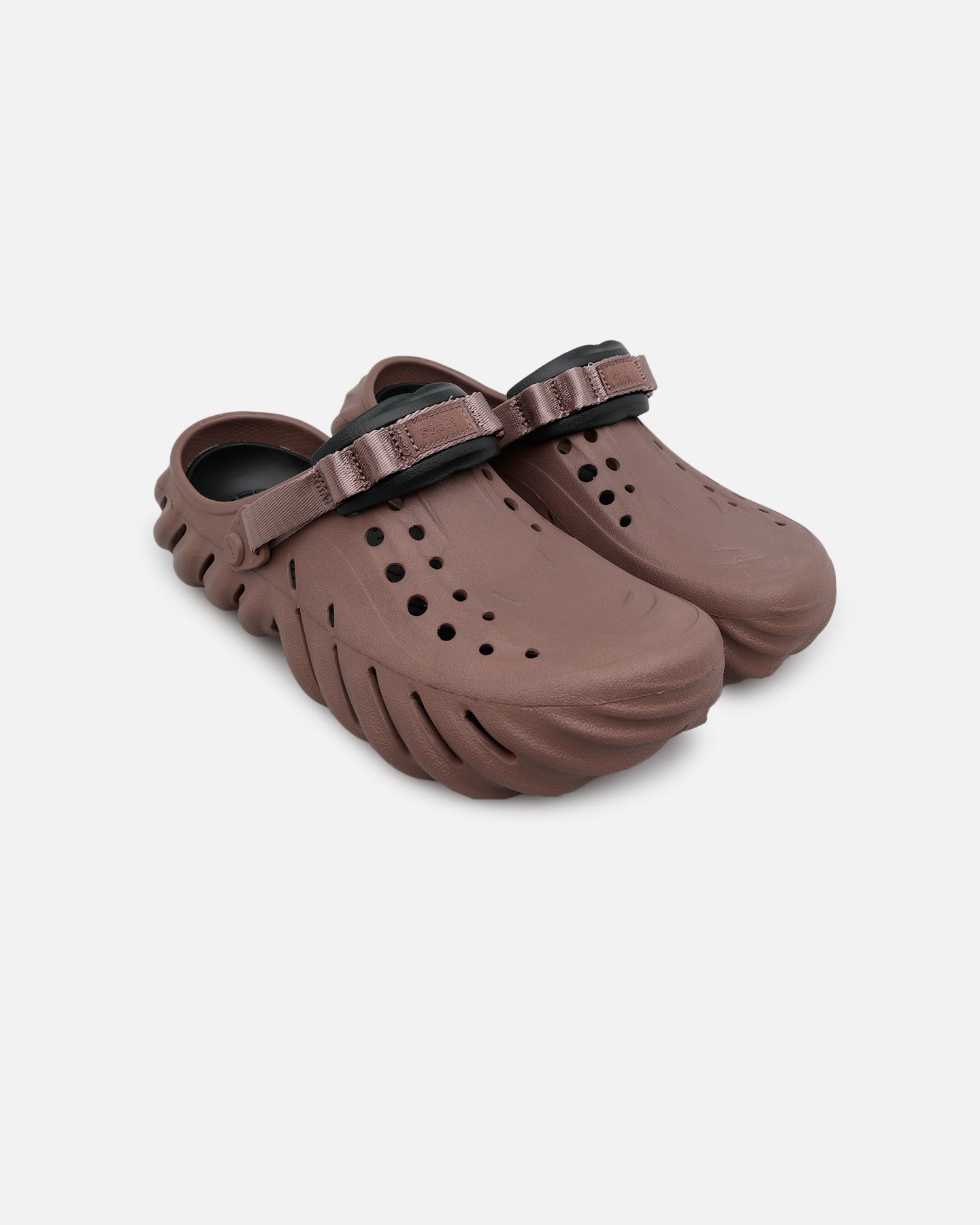 Crocs Echo Clog Truffle | Culture Kings US