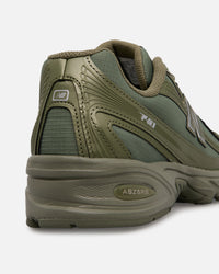 New Balance 740 Olive