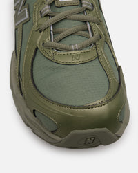 New Balance 740 Olive