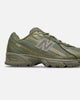 New Balance 740 Olive