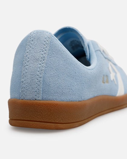 Converse Classic Trainer Light Blue