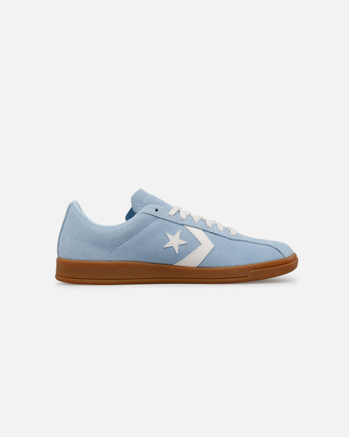 Converse Classic Trainer Light Blue