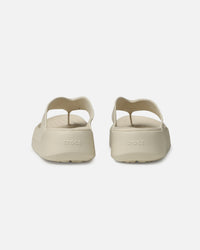 Crocs Women's Getaway Platform Flip Stucco
