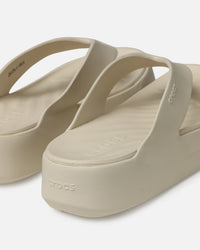 Crocs Women's Getaway Platform Flip Stucco