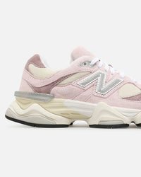 New Balance 9060 Rose