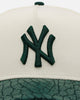 New Era New York Yankees 'Croc Skin 2.0' 9FORTY A-Frame Snapback Chrome/Dark Green