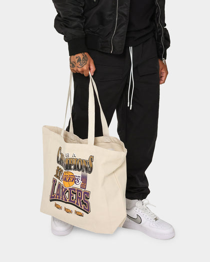 Mitchell & Ness Los Angeles Lakers Graphic Tote Bag Cream