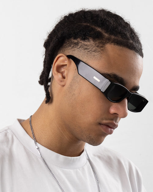 NUQE Igor Sunglasses Black/Gold