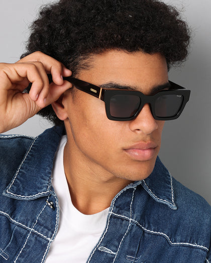 Nuqe Baker Sunglasses Black/Gold
