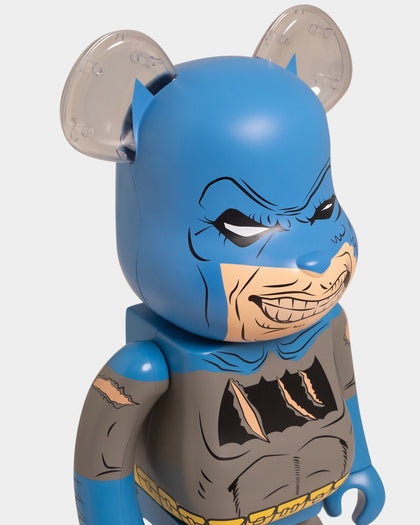 Medicom Toy Be@Rbrick X DC Comics Batman The Dark Knight Returns Triumphant 1000% Figure Blue/Grey