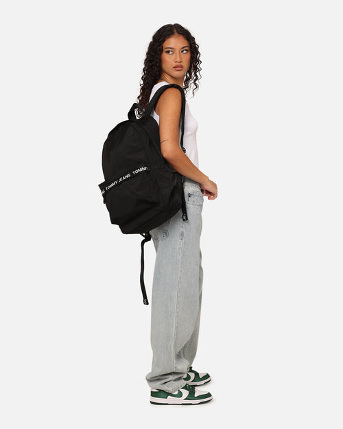 Tommy Jeans Essential Dome Backpack Black