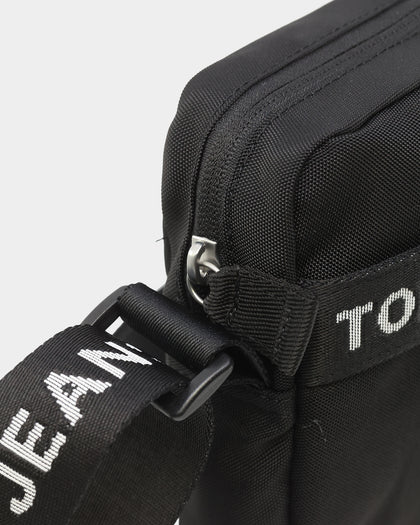 Tommy Jeans Essential Square Reporter Black
