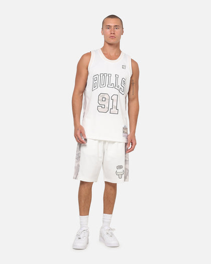 Mitchell & Ness Chicago Bulls Dennis Rodman #91 Snow Camo Energy Swingman Jersey Vintage White