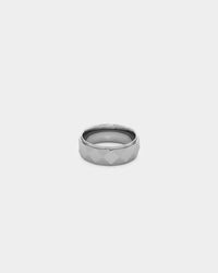 Saint Morta Diamond Cut Tungsten Ring Steel Tungsten