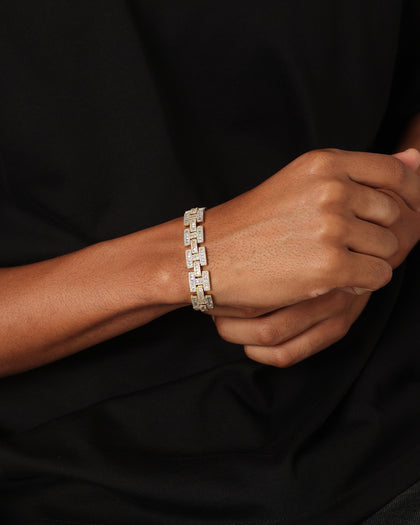 Saint Morta Baguette Interlink Bracelet Iced Gold