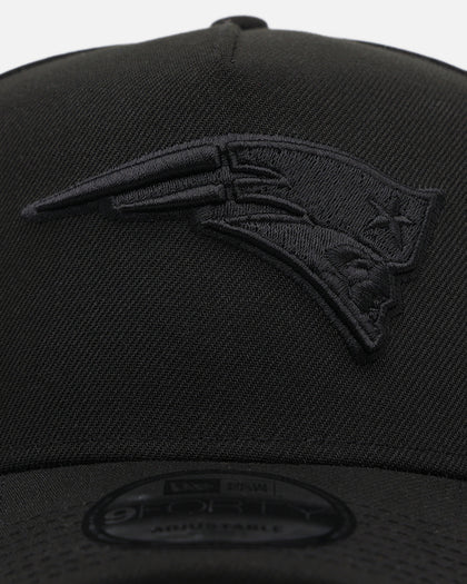 New Era New England Patriots 'Black on Black' 9FORTY A-Frame Snapback Black/Black