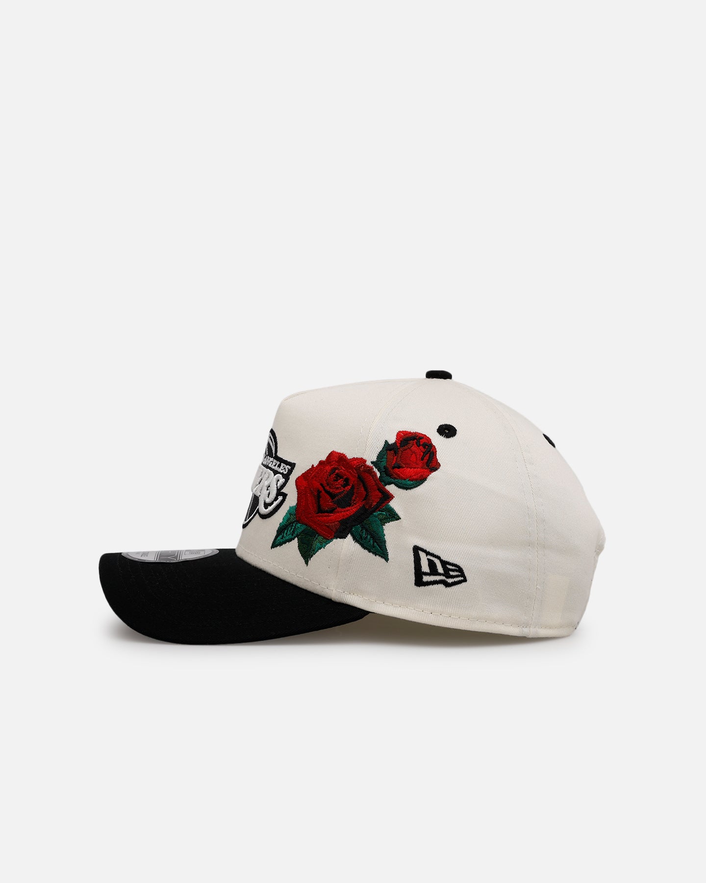 Newera 9forty ロサンゼルスレイカーズ ローズ刺繍 スナップバック New Era Los Angeles Lakers 'Chrome Black Roses' 9FORTY A-Frame