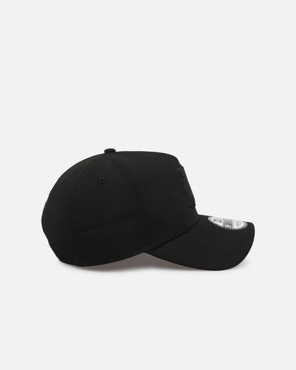 New Era Houston Texans 'Black on Black' 9FORTY A-Frame Snapback Black/Black