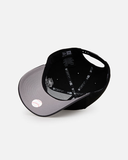 New Era Chicago White Sox 'Stealth Roses' 9FORTY A-Frame Snapback Black