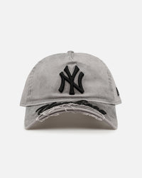 New Era New York Yankees 'Cutoff Visor' 9FORTY Snapback Washed Black