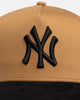 New Era New York Yankees "Wheat Black Suede" 9Forty A-Frame Snapback Beige/Khaki
