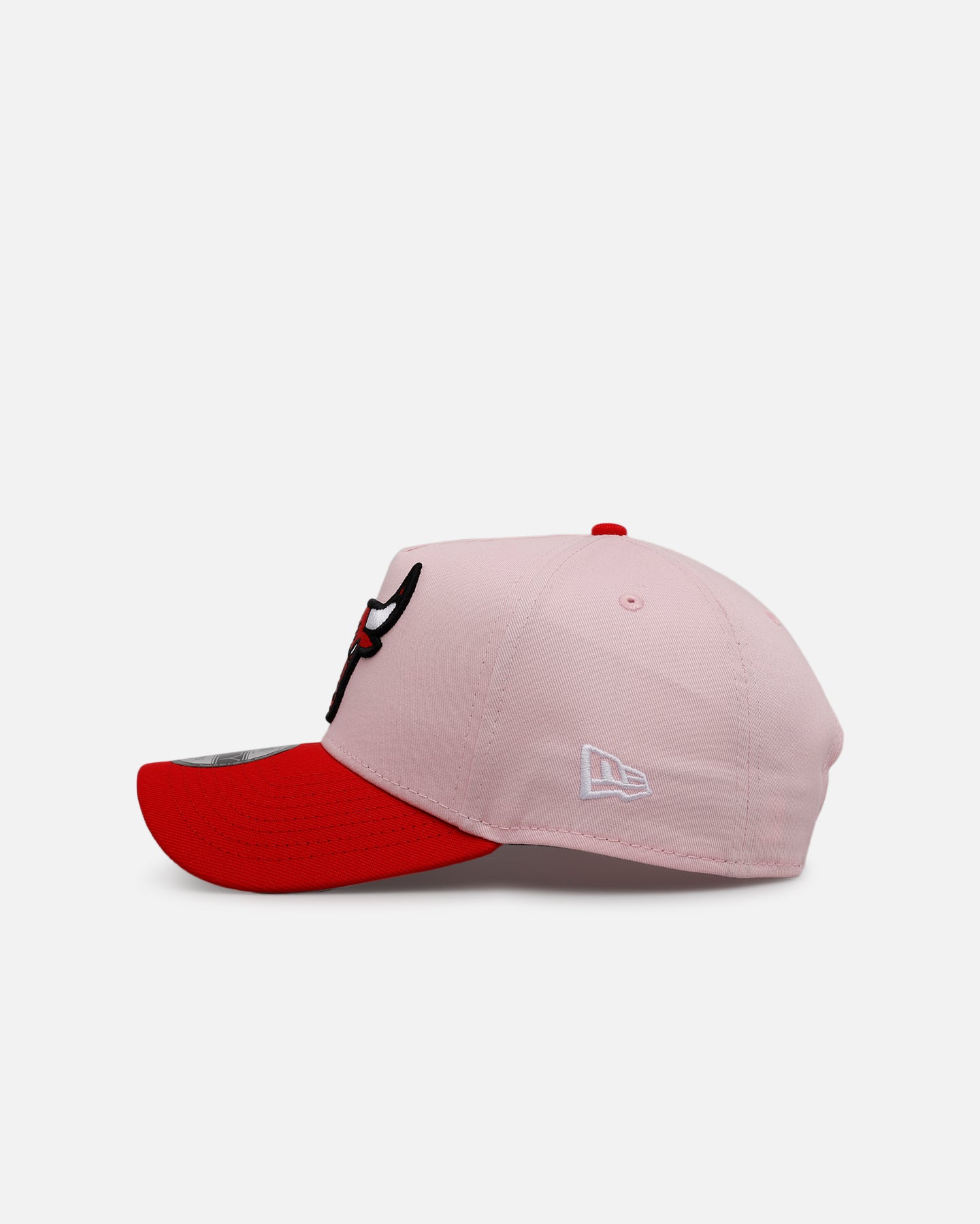 ニューエラ シカゴブルズ 9forty A-FRAME ピンクカラー New Era Chicago Bulls 'Pink Crown' 9FORTY A-Frame Snapback Pink