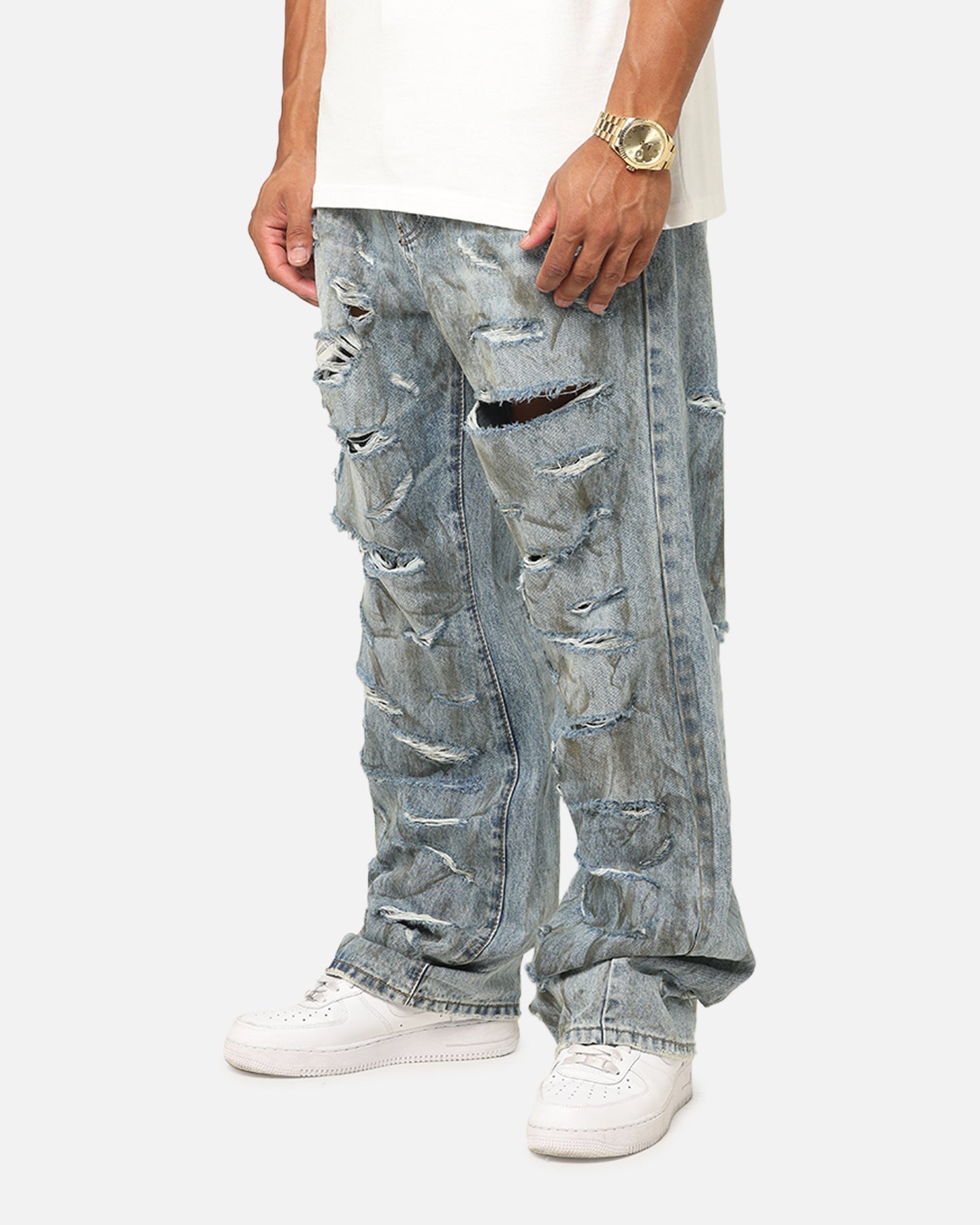 MNML Ultra Baggy Thrashed Denim Jeans Blue | Culture Kings US