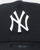 New Era New York Yankees 'Metal Badge' 9FORTY K-Frame Snapback Black/White