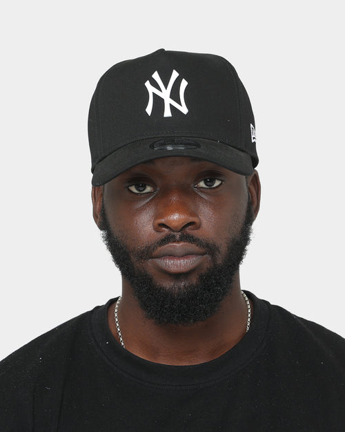 New Era New York Yankees 'Metal Badge' 9FORTY K-Frame Snapback Black/White