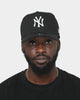 New Era New York Yankees 'Metal Badge' 9FORTY K-Frame Snapback Black/White