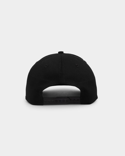 New Era New York Yankees 'Metal Badge' 9FORTY K-Frame Snapback Black/Iridescent