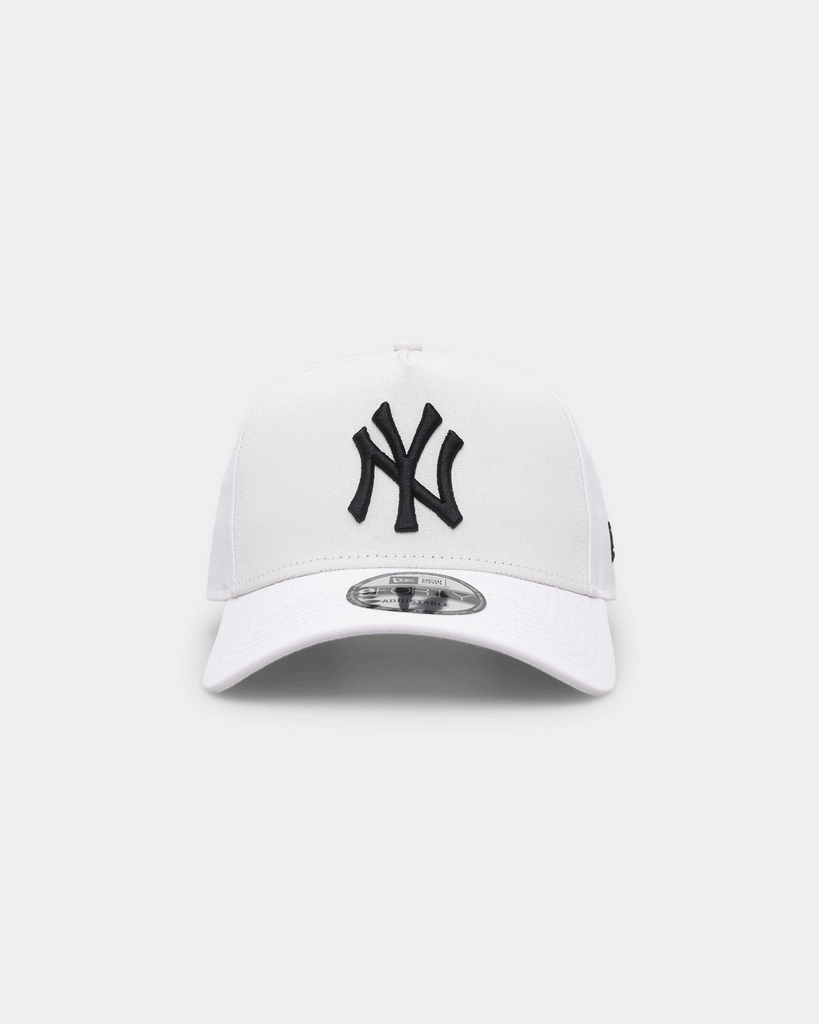 NY Yankees Brown Baseball Aesthetic Cap, Men's Fashion, Watches